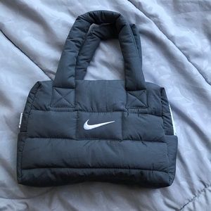 Frankie Collective Vintage Rework Nike Puffer Bag